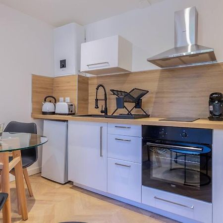 Le Cocon Urbain En Hyper Centre Apartment Ла Рошел Екстериор снимка