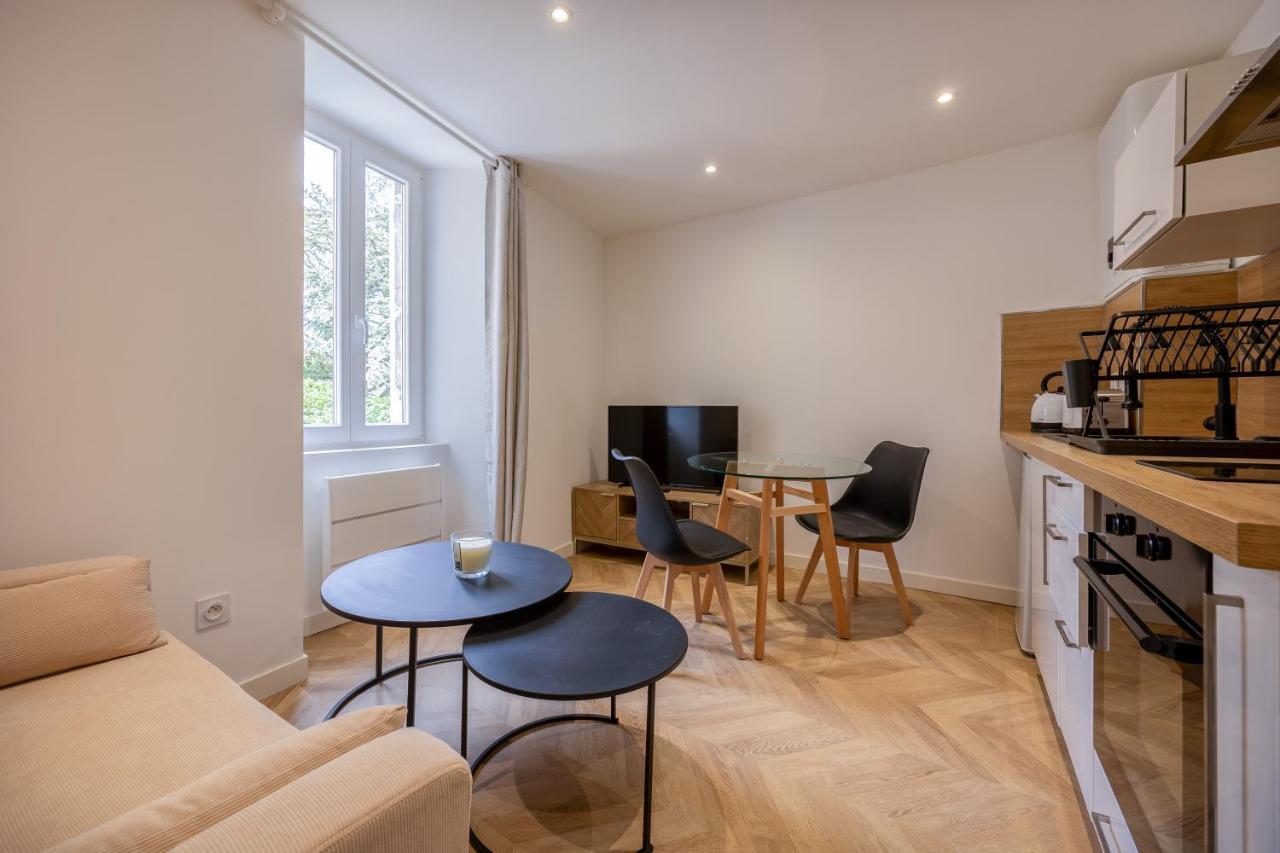 Le Cocon Urbain En Hyper Centre Apartment Ла Рошел Екстериор снимка